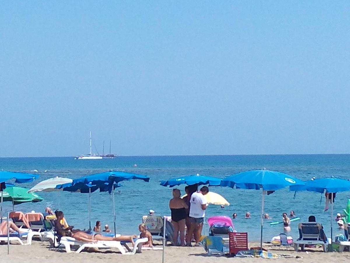 Family And Friends Flat Close To The Sea, Free Internet Ayia Napa Eksteriør billede